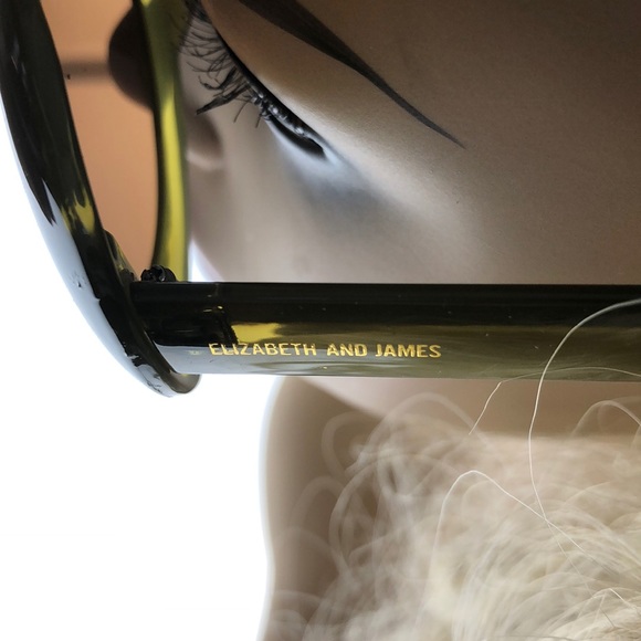 Elizabeth And James Round Green Acrylic Thick Arm Yellow Tint - Picture 6 of 9